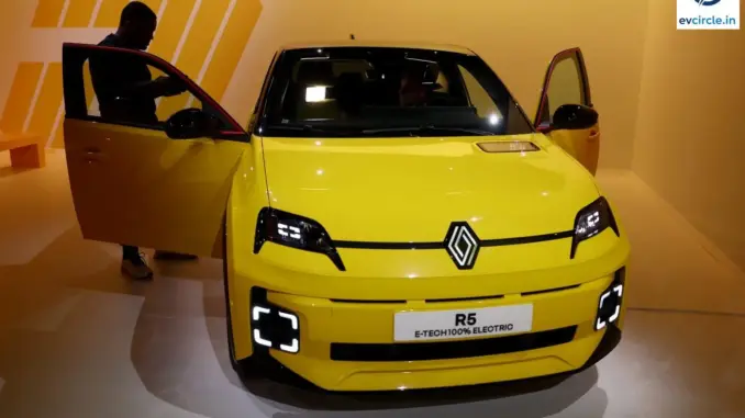 renault-scenic-family-ev-review